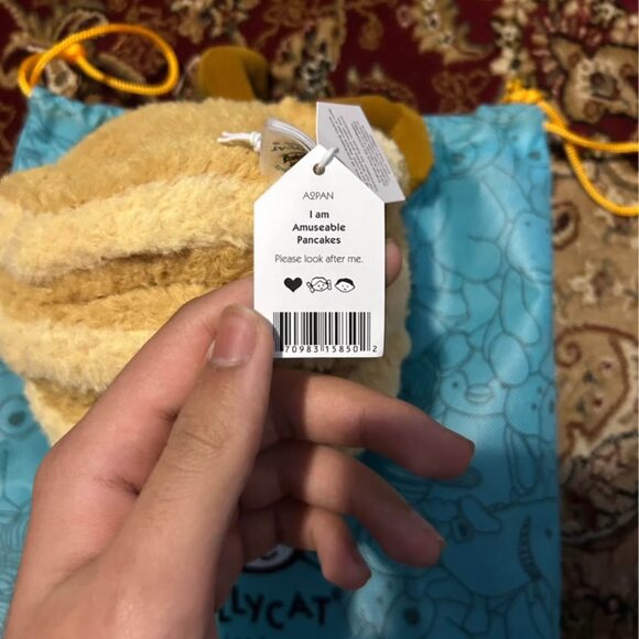 RARE and brand new Jellycat Diner NYC EXCLUSIVE Fran Pancake - Picture 2 of 5